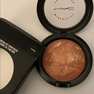 MAC Mineralize Skinfinish